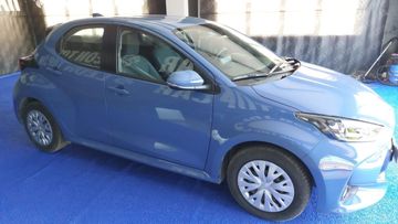 Toyota Yaris - 5