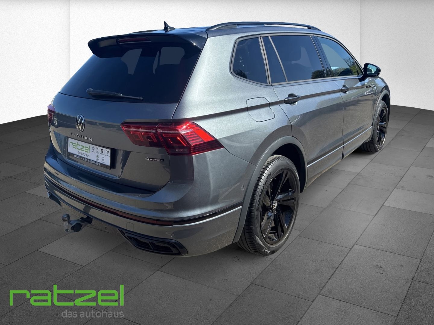 Fahrzeugabbildung Volkswagen Tiguan Allspace 4Motion R-Line 2,0 TSI DSG Navi