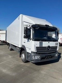 Mercedes-Benz 1224 L Koffer Ladebordwand