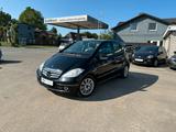 Mercedes-Benz A 150 A -Klasse A 150 TÜV NEU/AUTOMATIK/KLIMA/BC - Mercedes-Benz A 150: Sitzheizung