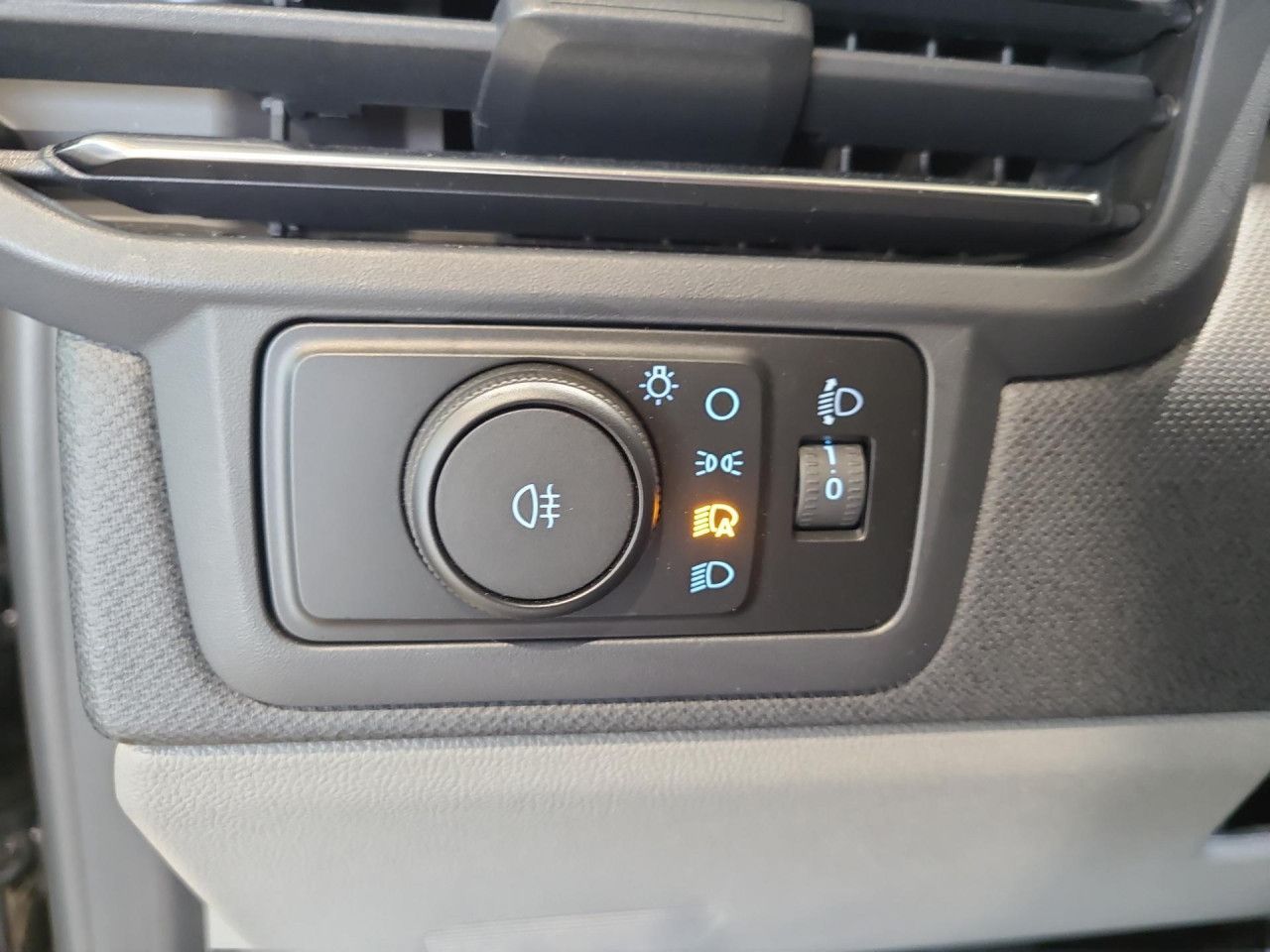 Ford Tourneo Custom - Bild 12