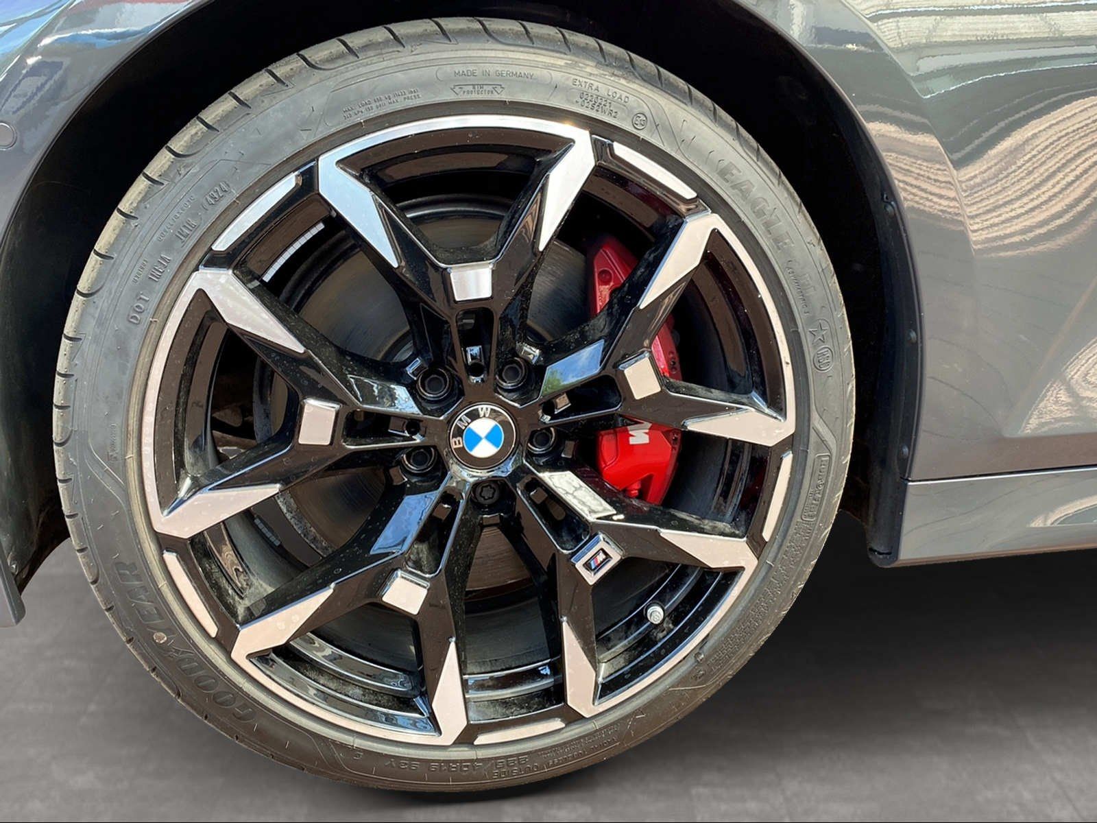 BMW 330 - Bild 11