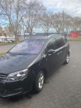 Volkswagen Sharan 2.0 TDI DSG BlueMotion Technology Cup... - Volkswagen Sharan: Cup Bluemotion Technology