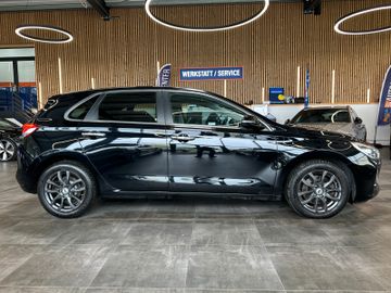 Hyundai i30 Premium *LED*Navi*Spurhalteass*
