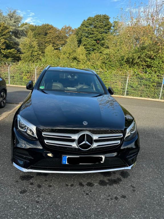 Image of Mercedes-Benz GLC 250