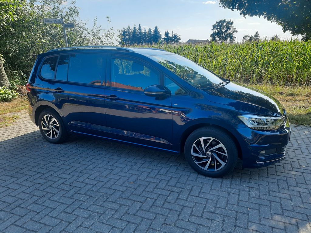 Image of Volkswagen Touran