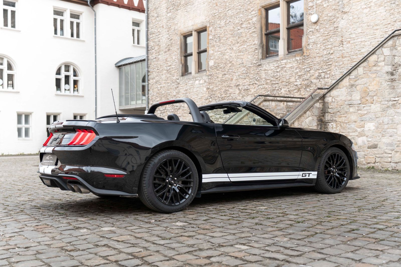 Fahrzeugabbildung Ford Mustang Kabrio GT 5.0L ACC LED KAM NAV SHZ/K