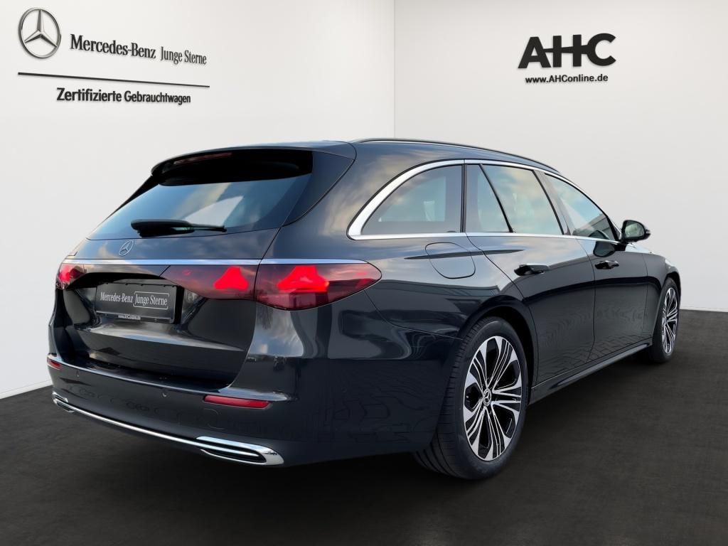 Fahrzeugabbildung Mercedes-Benz E 200 T Avantg. Pano Navi LED KeyLess Totw.