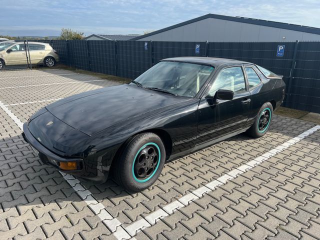 Porsche 924 S