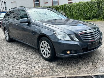 Mercedes E 220 - 3