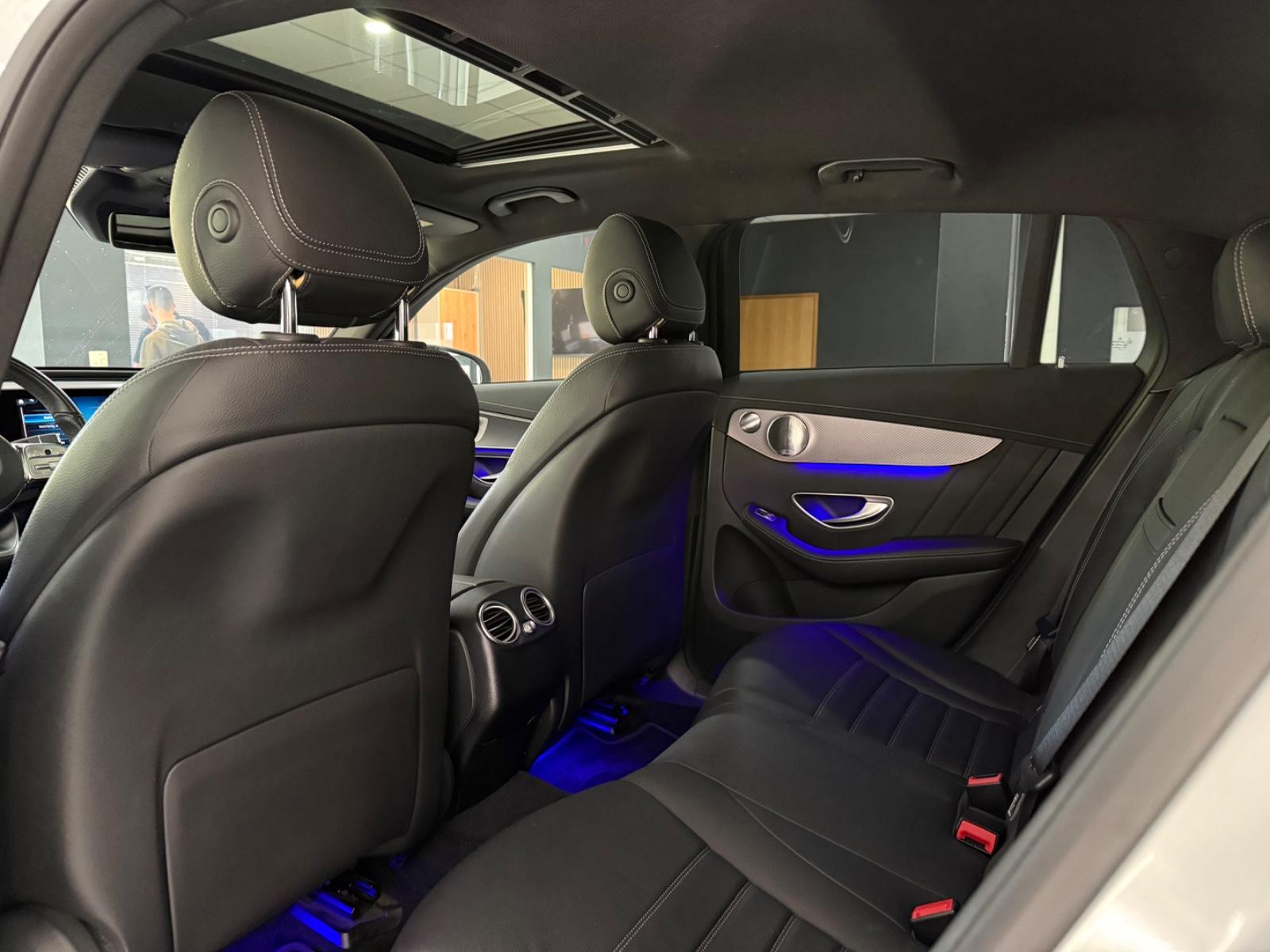 Mercedes-Benz EQC 400 4M*AMG*DISTRONIC*MEMORY*360*AHK*HEADUP*