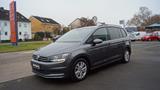 Volkswagen Touran 1.5 TSI DSG 7-Sitz+Nav+Assist+Key+SHZ+PDC - VW Touran Gebrauchtwagen in Wiesbaden