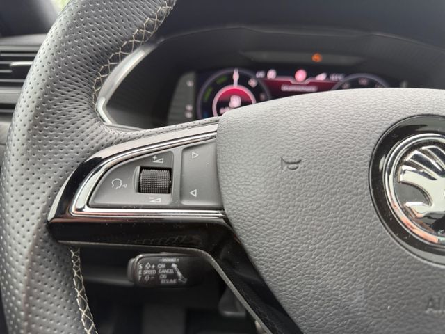 Superb Combi Sportline iV 1.4 TSI Hybrid AHK El.