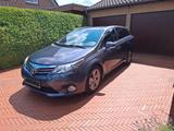 Toyota Avensis Kombi - 1. Hand - TÜV/AU bis 04/28 - gebrauchte Toyota Avensis aus dem Jahr 2015