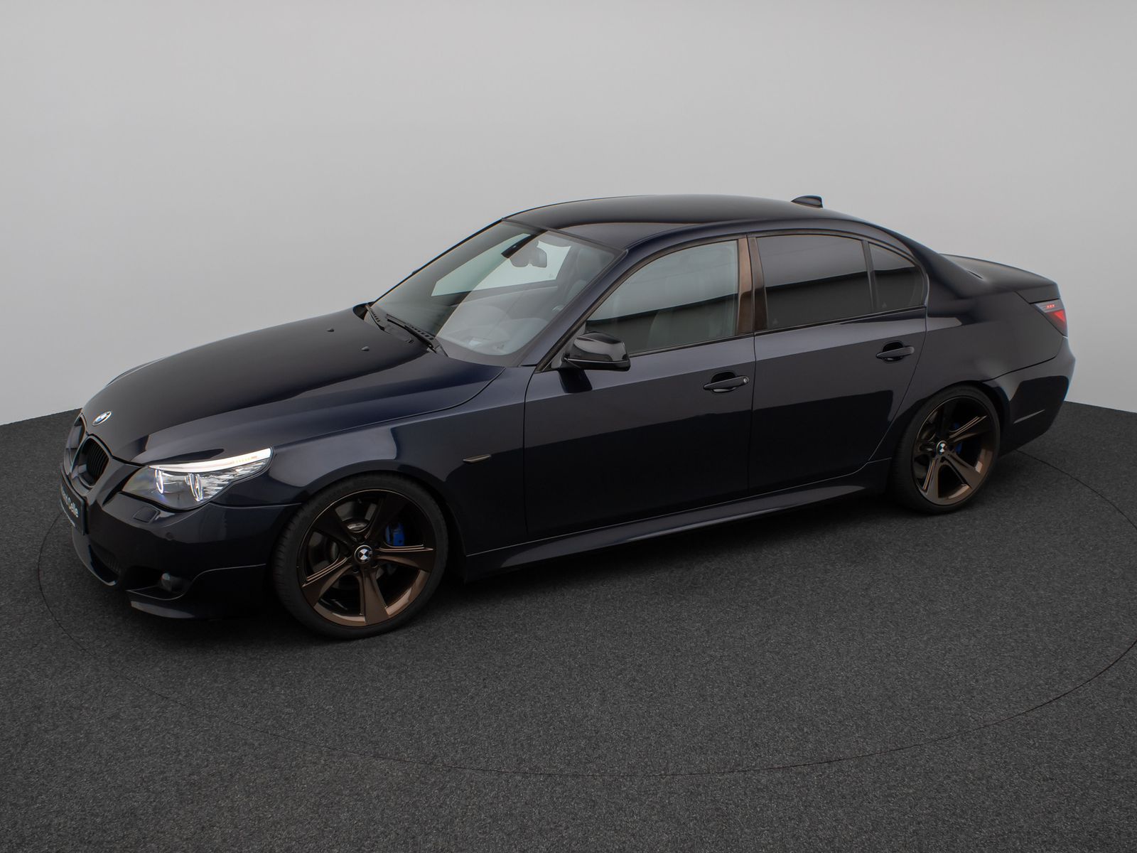 Fahrzeugabbildung BMW 530i Edition M Sport HUD SoftCl Xenon Komfort
