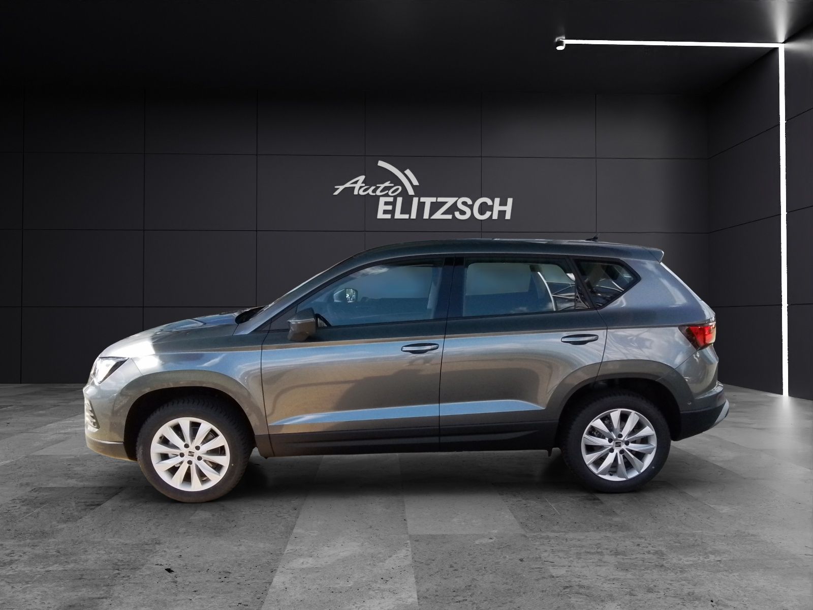 Fahrzeugabbildung SEAT Ateca 1.5 TSI Style Navi LED PDC Kamera