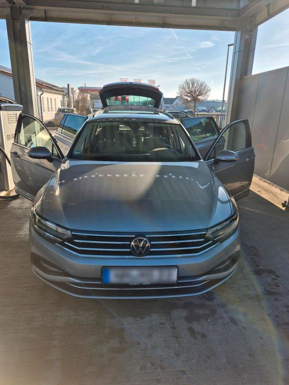 Image of Volkswagen Passat