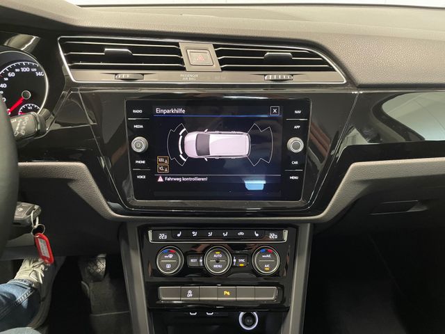 Touran Highline 1.5 TSI NAVI ACC LED