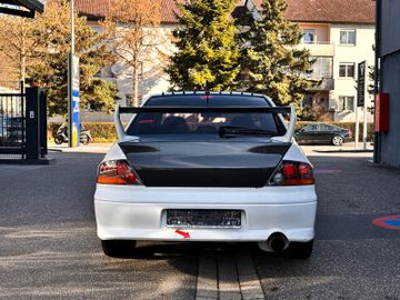 Mitsubishi Lancer - 6