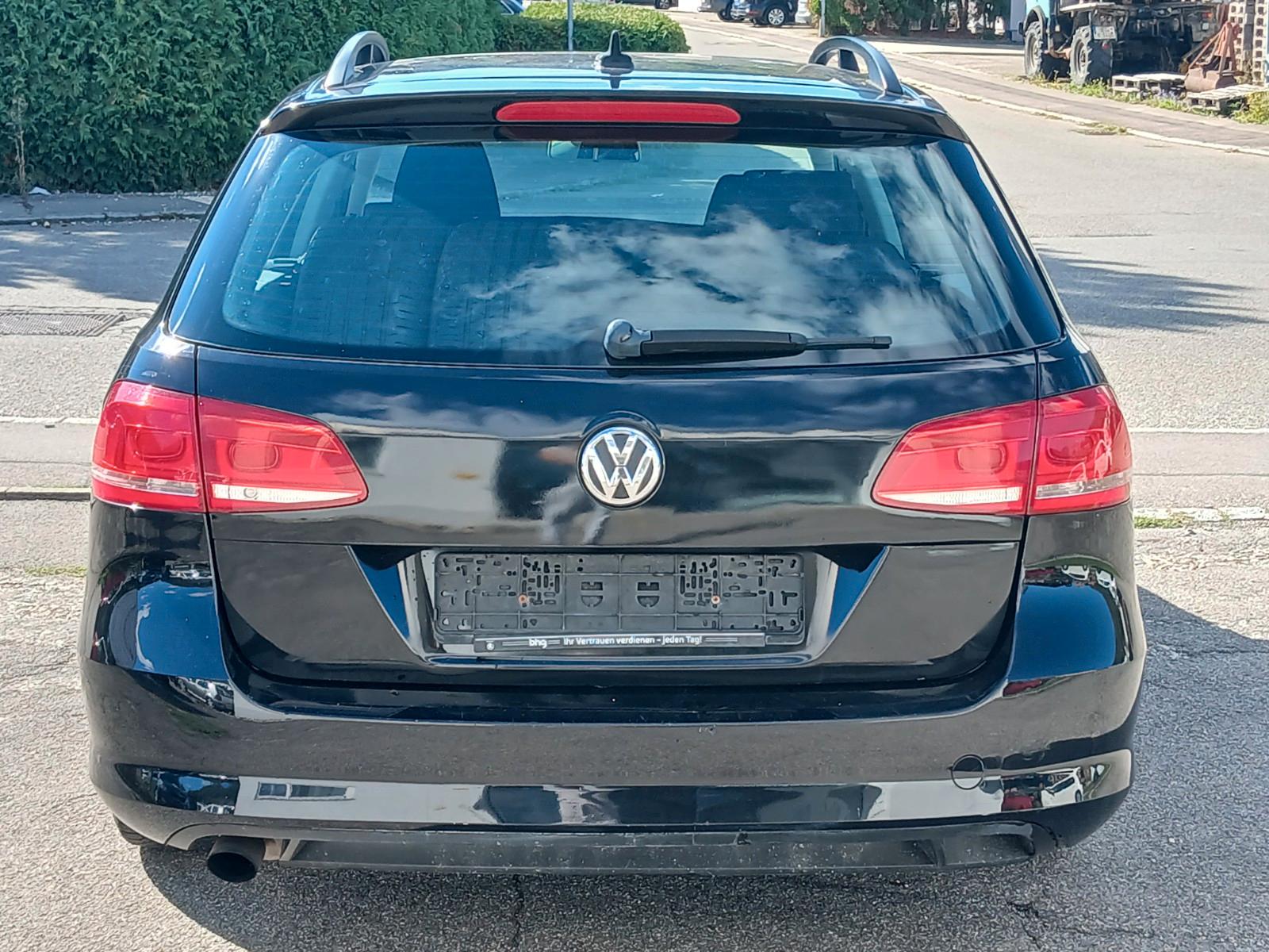 Volkswagen Passat 2011 — photo 6
