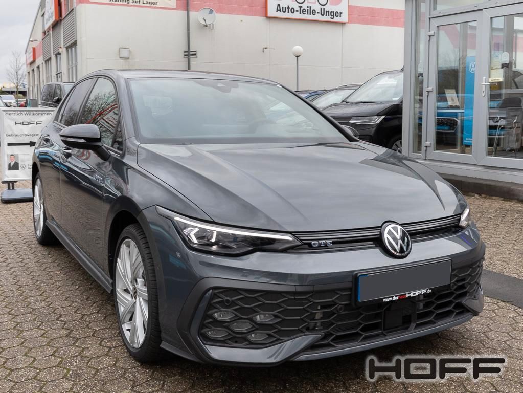 Volkswagen Golf VIII 1.5 eHybrid GTE AHK BLACK STYLE IQ LIG imagem 3