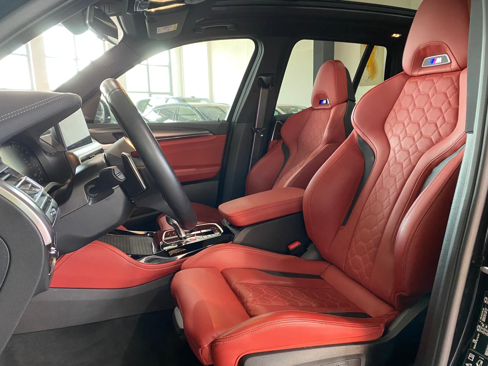 Fahrzeugabbildung BMW X3 M Competition/Leder Rot/Laser/Pano/HUD/H&K/