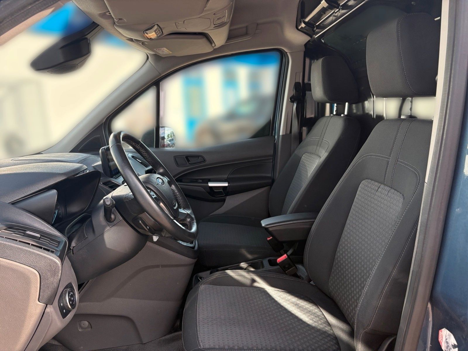 Fahrzeugabbildung Ford Transit Connect Kasten Trend
