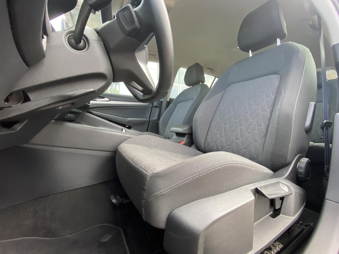 Volkswagen Golf Variant 1.5 eTSI DSG LIFE AHK+APP-CONNECT+A, миниатюра 9