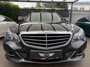 Mercedes E 220 - 2
