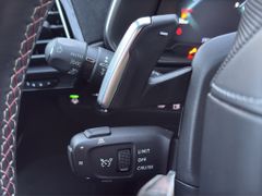 Fahrzeugabbildung DS Automobiles DS 7 Crossback E-Tense 300 4x4 Perform. Line +