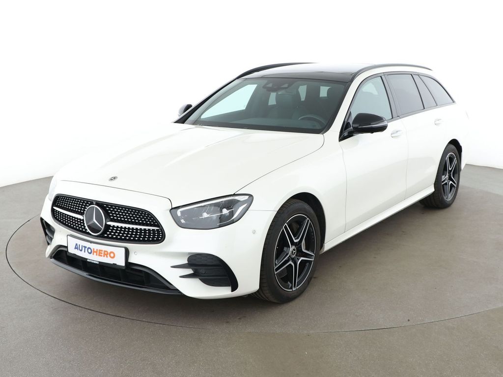 Image of Mercedes-Benz E 300