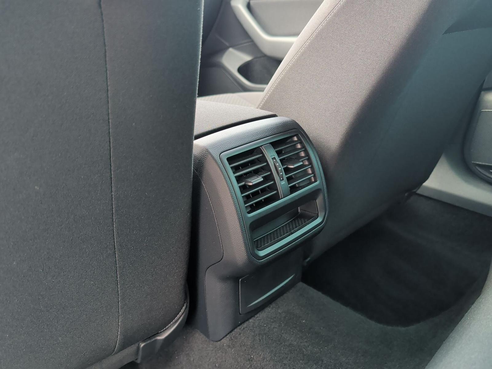Volkswagen Passat TSI DSG Conceptline Navi+ACC+Kame, миниатюра 26