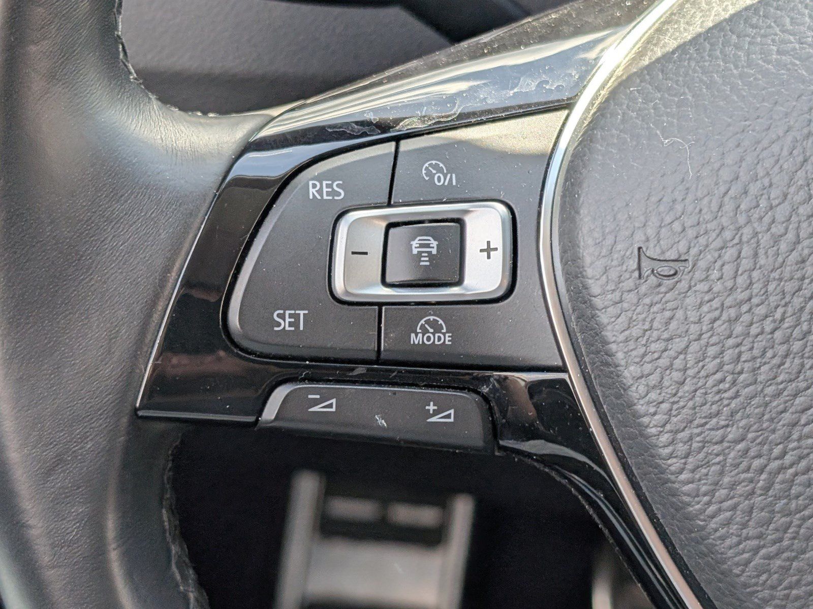 VW Golf Sportsvan 1.2 TSI Sound Allwetter SHZ ACC – Bild 14