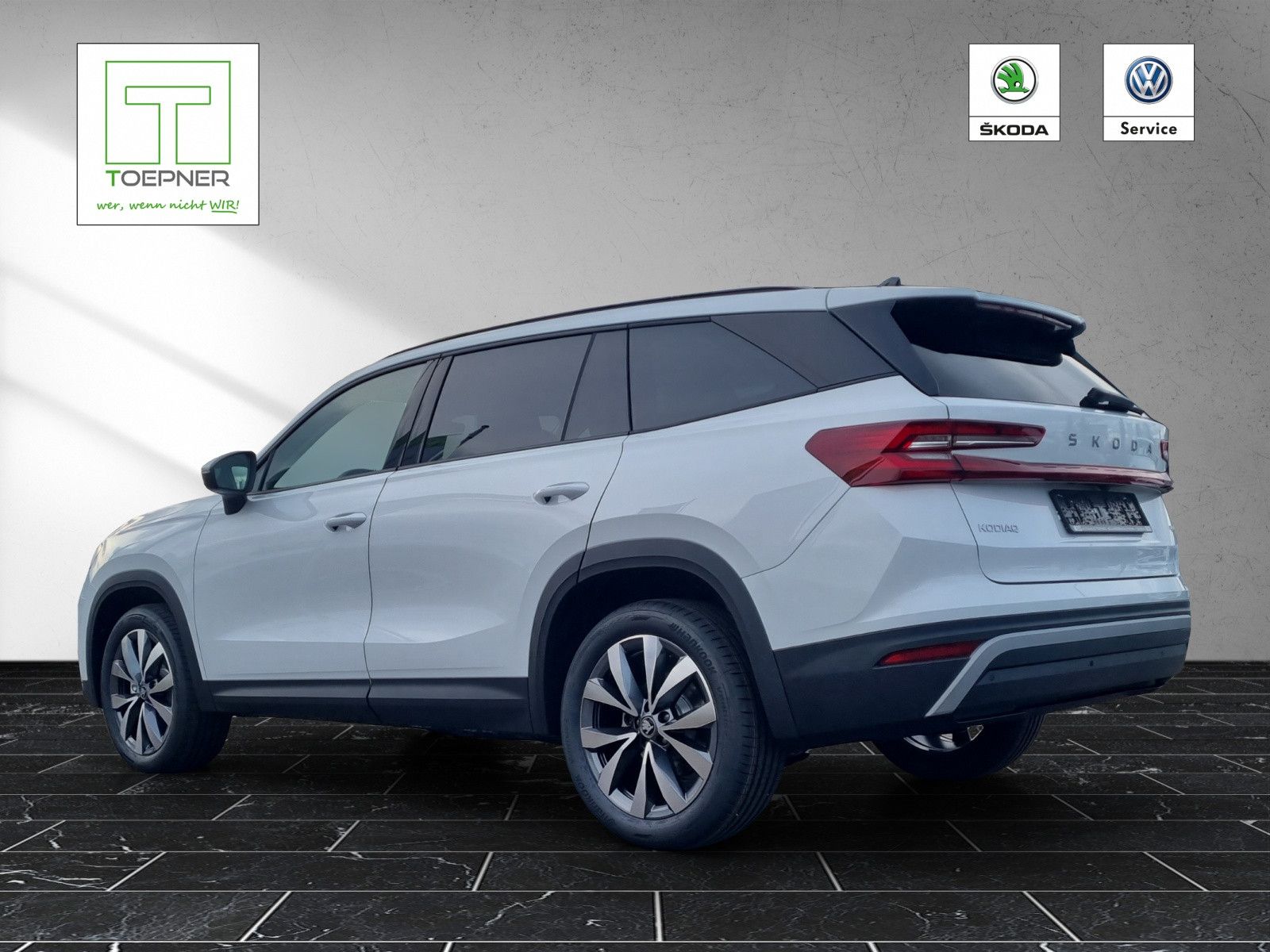 Fahrzeugabbildung SKODA Kodiaq Selection 2,0 TDI 4x4 AHK Licht&Sicht 19"