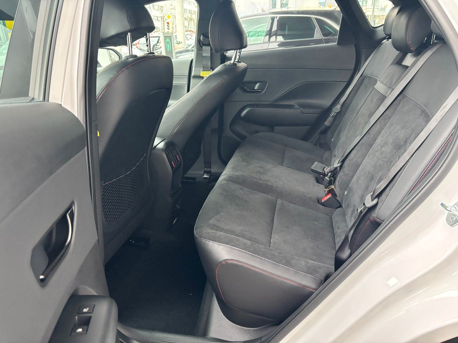 Fahrzeugabbildung Hyundai Kona Elektro 64 N Line X 360,HUD,Kamera,LED,Navi