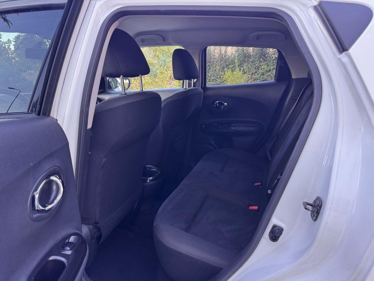 Nissan Juke 2013 — photo 10