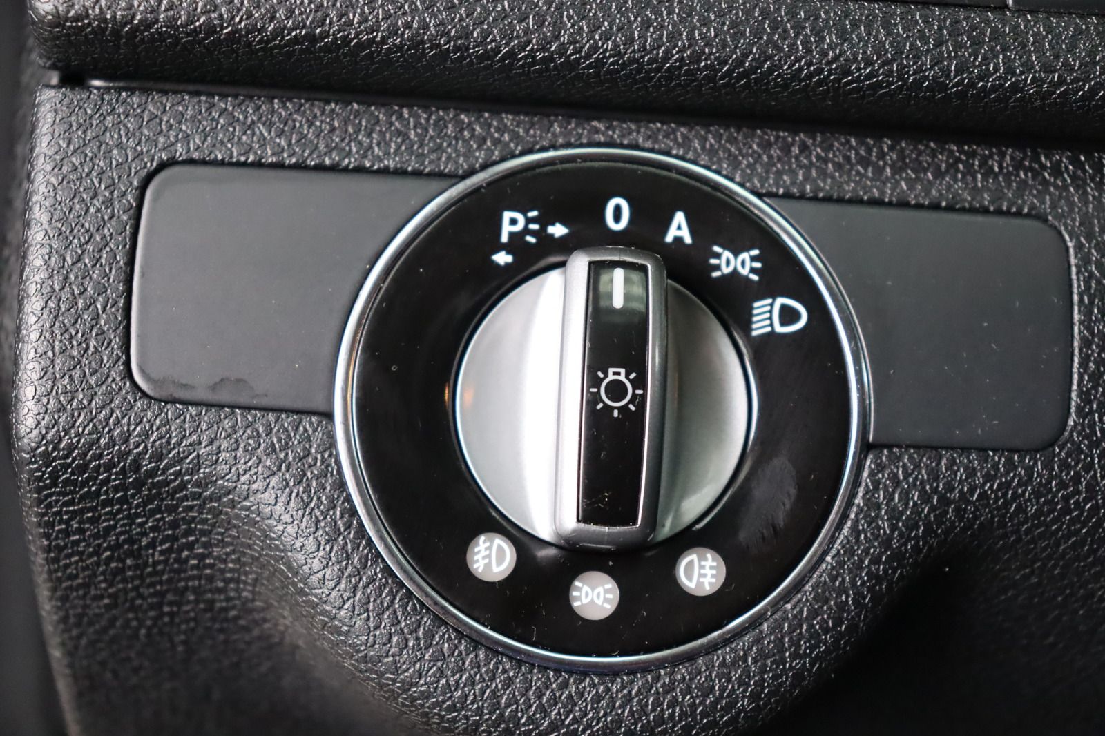 Fahrzeugabbildung Mercedes-Benz C 200 CDI T * Sitzhg. * PDC * Xenon