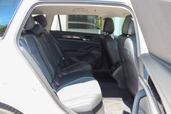 VW Passat Variant Elegance/ IQ DRIVE/ Apple CarPlay