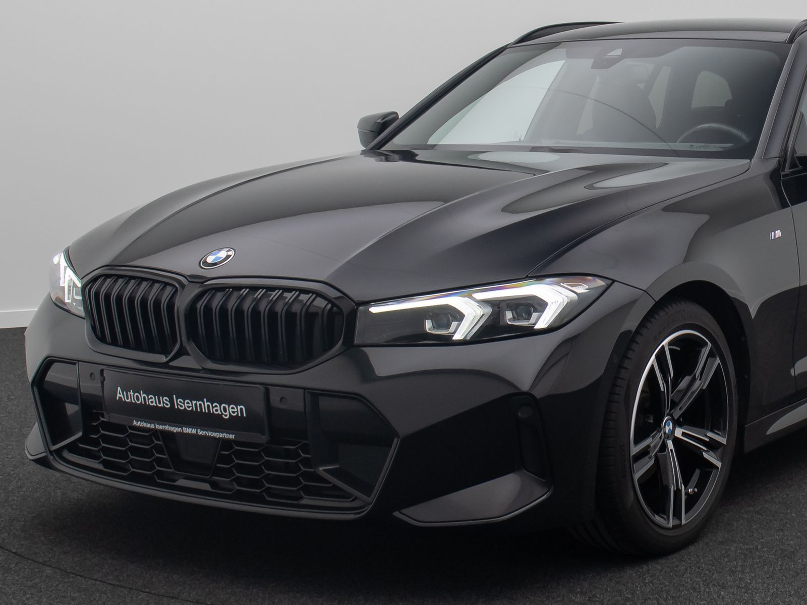 Fahrzeugabbildung BMW 320d MSport Alarm Komfort DAB HiFi Kamera 18Zoll