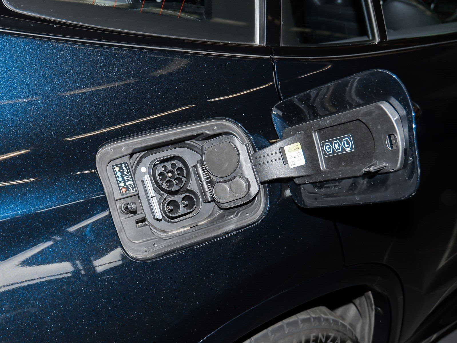 BMW iX3 M SPORT PANO ACC RFK NAVI Standh. LED DAB foto 25