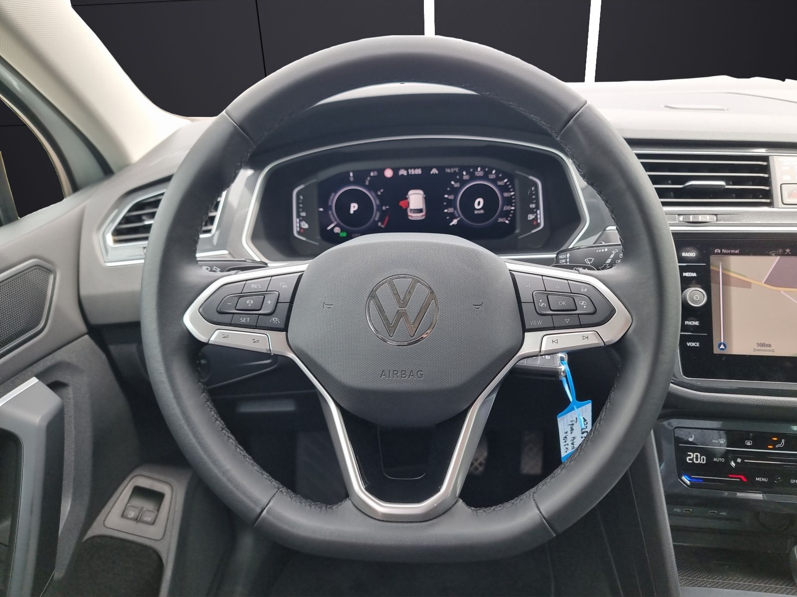 Fahrzeugabbildung Volkswagen Tiguan Elegance eHybrid DSG IQ.Light ACC 18" AHK