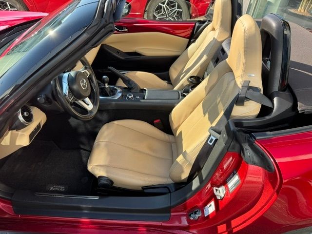 Fahrzeugabbildung Mazda MX-5 Selection KLIMA LED NAV LEDER