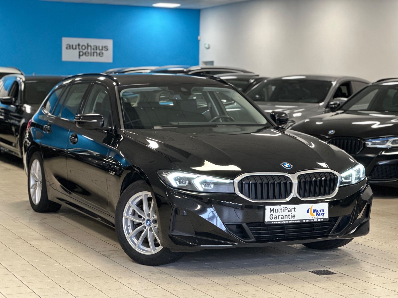 BMW 330e Aut/Navi/AHK/SportSitz/SportBoost