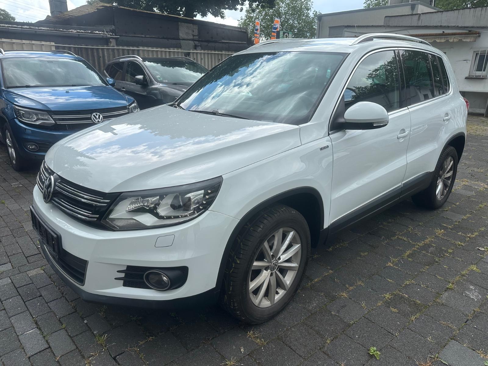 Volkswagen Tiguan Lounge Sport & Style BMT 4Motion NAVI