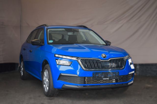 Skoda Kamiq Active PDC Spurhalteassistent Sitzheizung