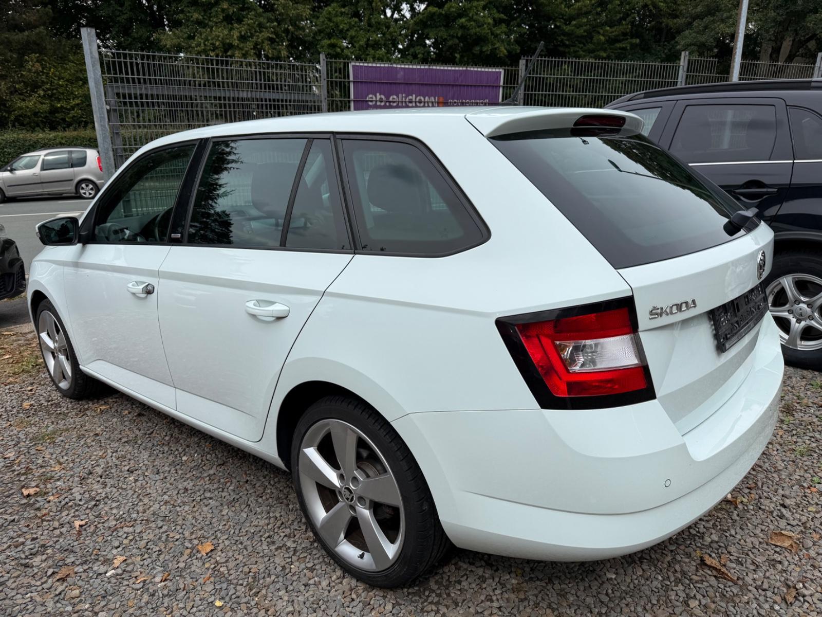 Skoda Fabia 1.2 Combi Joy Klima Navi 2xPDC Alu Tüv NEU