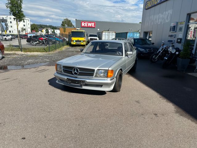 Mercedes-Benz 500 W126 SE