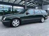 Mercedes-Benz E 320 T Avantgarde Comand Xenon Scheckheft  - Mercedes-Benz E 320 bis 20.000 Euro