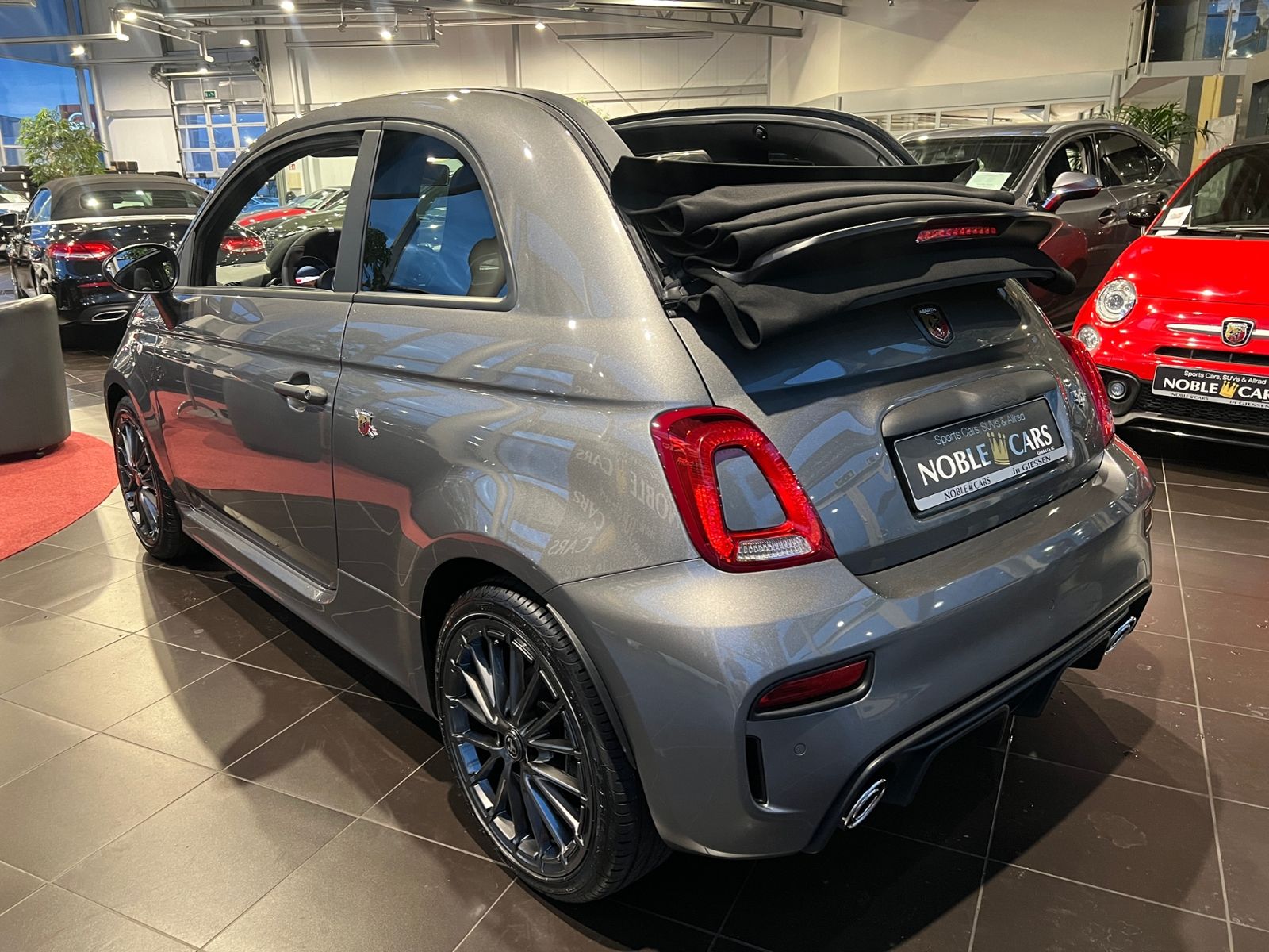 Fahrzeugabbildung Abarth 595C T-Jet NAV DAB PDC ALU