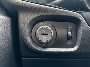 Bild 8 Opel Corsa Corsa-e F GS +ALCANTARA+M-LED+NAVI+SHZ+11kW+PDC+